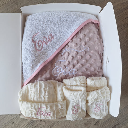 Coffret Bébé Personnalisé – Sortie de Bain, Couverture Minky et Ensemble en Maille de coton – Oeko-Tex - Quantité Limitée